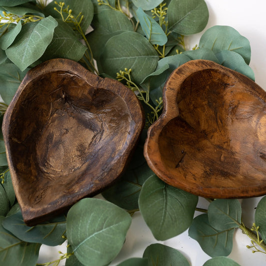 Sweet Heart Dough Bowl, Walnut